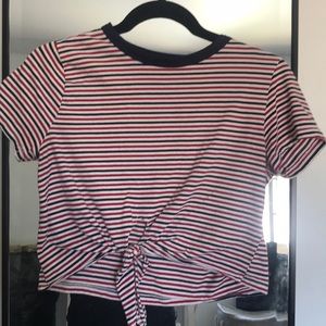Striped crop top with knot